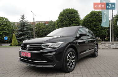 Внедорожник / Кроссовер Volkswagen Tiguan 2022 в Луцке
