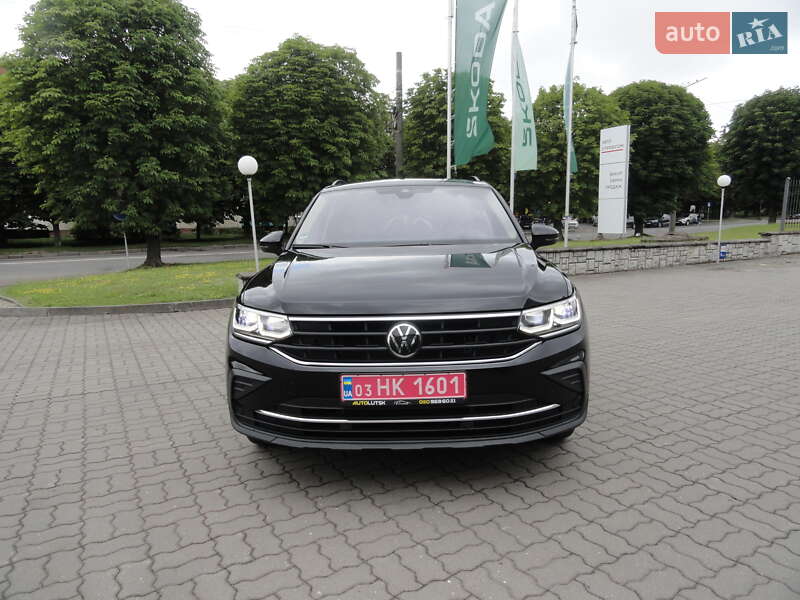 Позашляховик / Кросовер Volkswagen Tiguan 2022 в Луцьку
