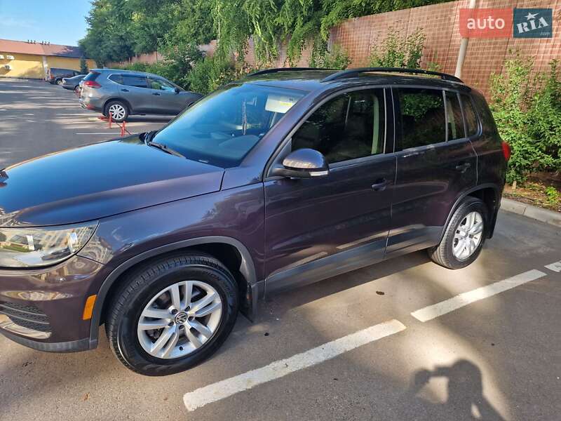 Внедорожник / Кроссовер Volkswagen Tiguan 2015 в Одессе