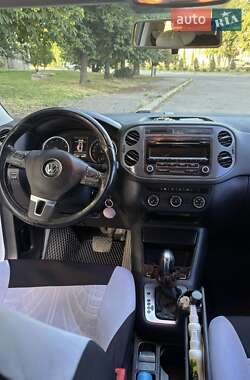 Внедорожник / Кроссовер Volkswagen Tiguan 2013 в Лозовой