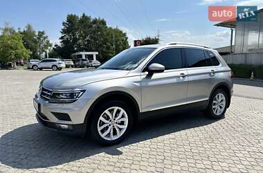 Позашляховик / Кросовер Volkswagen Tiguan 2019 в Чернівцях