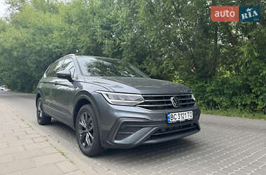 Позашляховик / Кросовер Volkswagen Tiguan 2022 в Львові