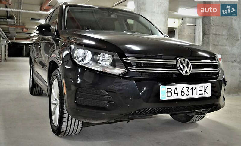 Внедорожник / Кроссовер Volkswagen Tiguan 2016 в Кропивницком