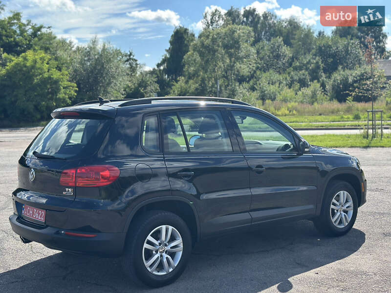 Позашляховик / Кросовер Volkswagen Tiguan 2016 в Львові