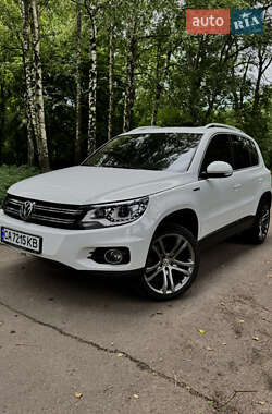Внедорожник / Кроссовер Volkswagen Tiguan 2015 в Христиновке