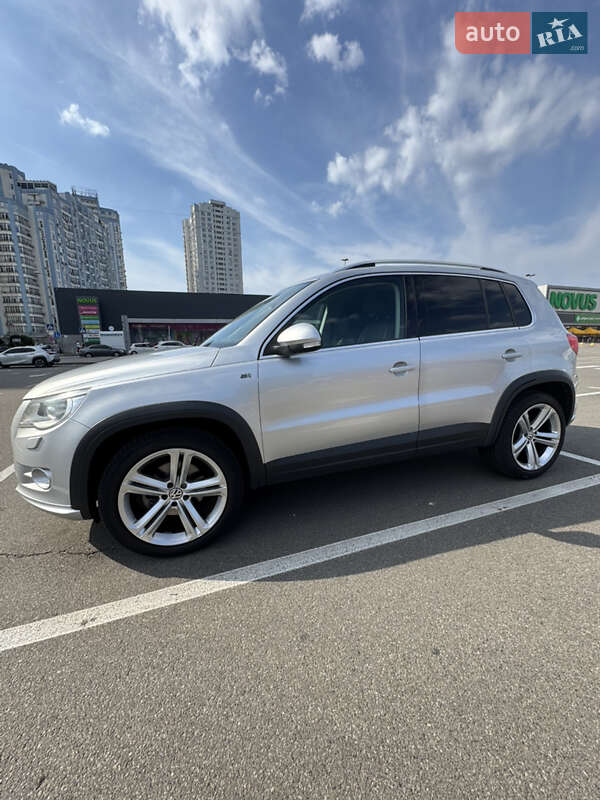 Внедорожник / Кроссовер Volkswagen Tiguan 2007 в Киеве