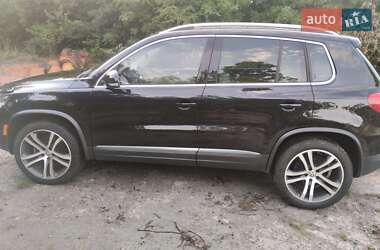 Позашляховик / Кросовер Volkswagen Tiguan 2017 в Івано-Франківську