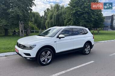 Внедорожник / Кроссовер Volkswagen Tiguan 2019 в Луцке