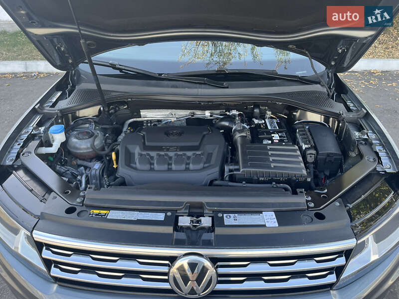 Внедорожник / Кроссовер Volkswagen Tiguan 2019 в Киеве фото 9 Внедорожник / Кроссовер Volkswagen Tiguan 2019 в Киеве