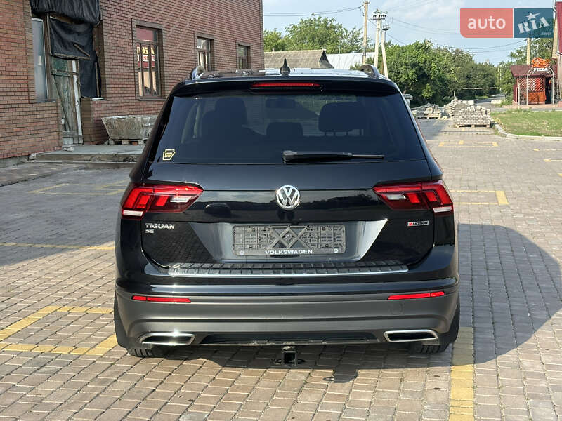 Внедорожник / Кроссовер Volkswagen Tiguan 2019 в Хмельницком