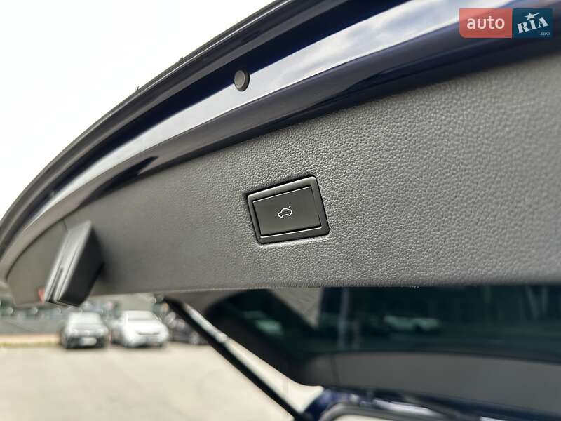 Внедорожник / Кроссовер Volkswagen Tiguan 2018 в Львове