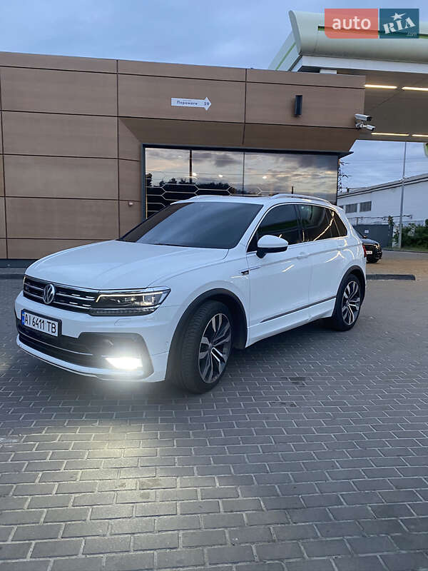 Внедорожник / Кроссовер Volkswagen Tiguan 2017 в Киеве