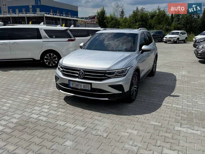 Внедорожник / Кроссовер Volkswagen Tiguan 2022 в Киеве