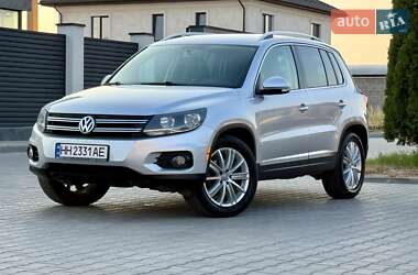 Позашляховик / Кросовер Volkswagen Tiguan 2011 в Одесі