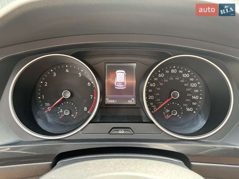 Внедорожник / Кроссовер Volkswagen Tiguan 2017 в Черновцах