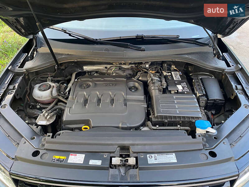 Внедорожник / Кроссовер Volkswagen Tiguan 2019 в Конотопе фото 20 Внедорожник / Кроссовер Volkswagen Tiguan 2019 в Конотопе