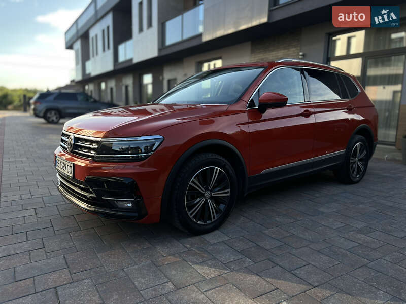 Внедорожник / Кроссовер Volkswagen Tiguan 2019 в Ужгороде