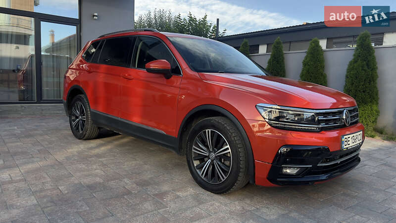 Внедорожник / Кроссовер Volkswagen Tiguan 2019 в Ужгороде