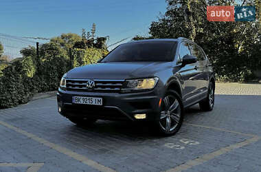 Позашляховик / Кросовер Volkswagen Tiguan 2019 в Києві