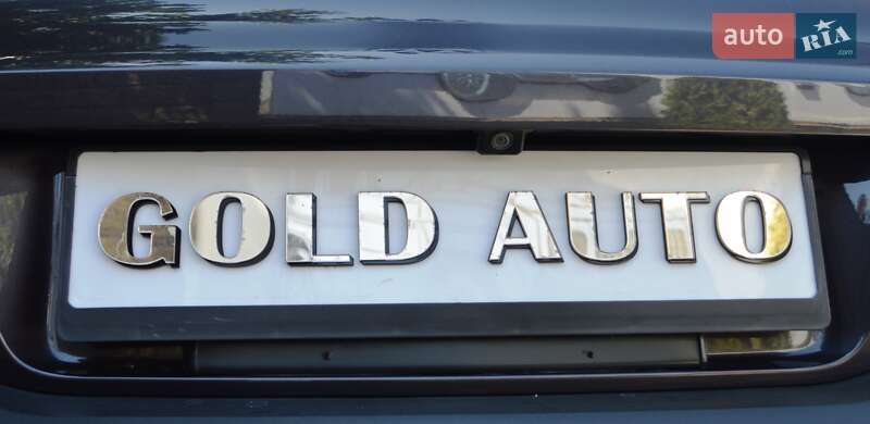 Позашляховик / Кросовер Volkswagen Tiguan 2016 в Одесі