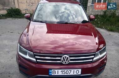 Внедорожник / Кроссовер Volkswagen Tiguan 2018 в Лубнах