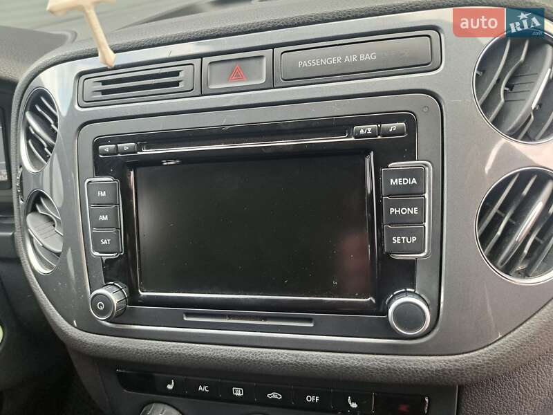 Внедорожник / Кроссовер Volkswagen Tiguan 2015 в Ивано-Франковске