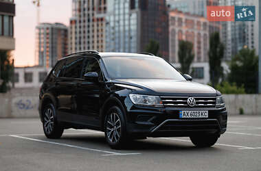 Внедорожник / Кроссовер Volkswagen Tiguan 2019 в Киеве