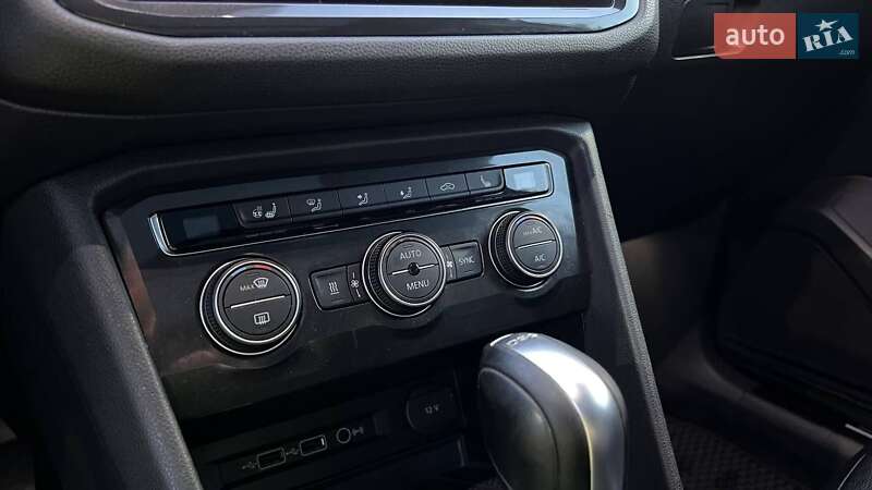 Внедорожник / Кроссовер Volkswagen Tiguan 2018 в Самборе