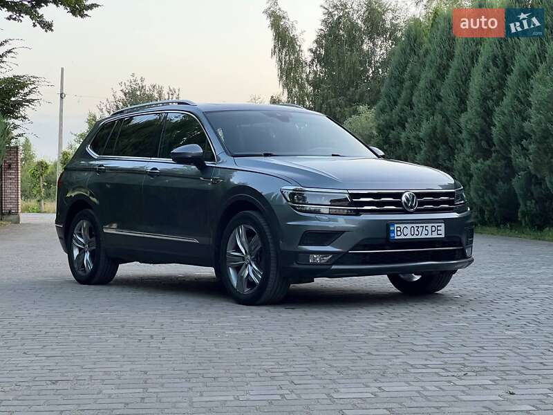 Внедорожник / Кроссовер Volkswagen Tiguan 2018 в Самборе