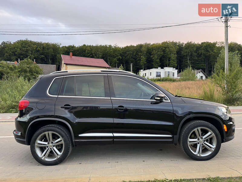 Внедорожник / Кроссовер Volkswagen Tiguan 2017 в Винниках