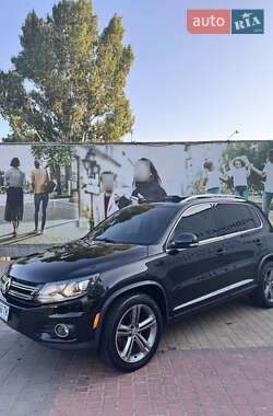 Внедорожник / Кроссовер Volkswagen Tiguan 2017 в Одессе