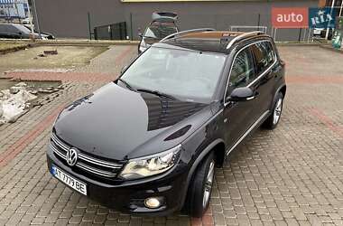 Позашляховик / Кросовер Volkswagen Tiguan 2016 в Івано-Франківську