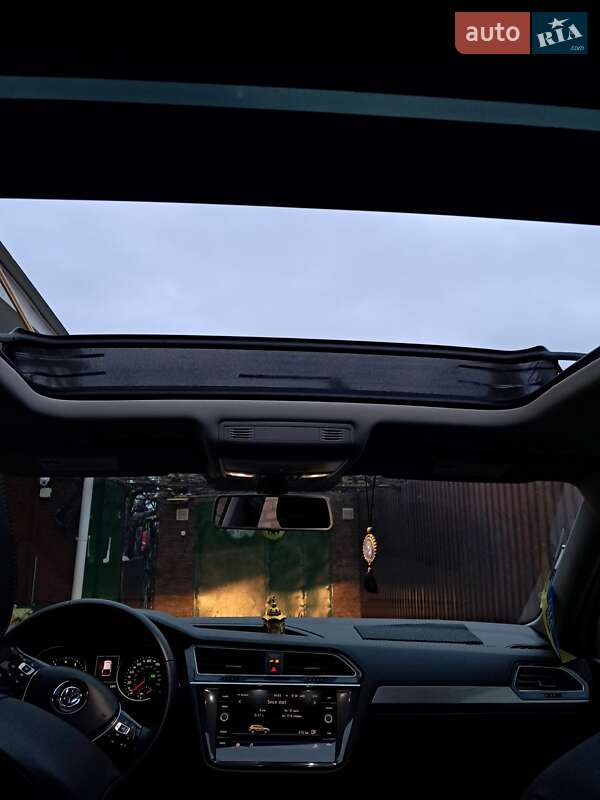 Внедорожник / Кроссовер Volkswagen Tiguan 2018 в Кропивницком