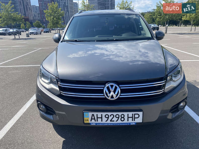 Volkswagen Tiguan 2011