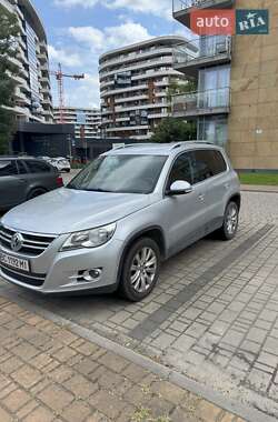 Внедорожник / Кроссовер Volkswagen Tiguan 2009 в Тернополе