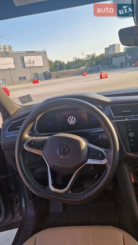 Позашляховик / Кросовер Volkswagen Tiguan 2021 в Києві