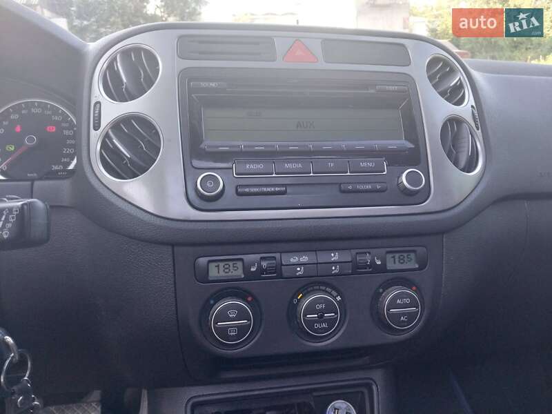 Внедорожник / Кроссовер Volkswagen Tiguan 2008 в Ровно