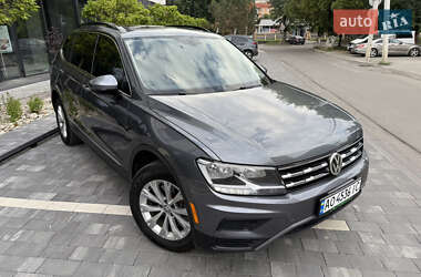 Позашляховик / Кросовер Volkswagen Tiguan 2017 в Ужгороді