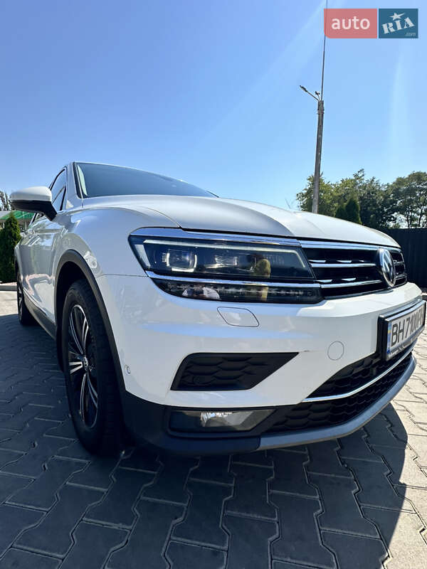 Внедорожник / Кроссовер Volkswagen Tiguan 2020 в Одессе