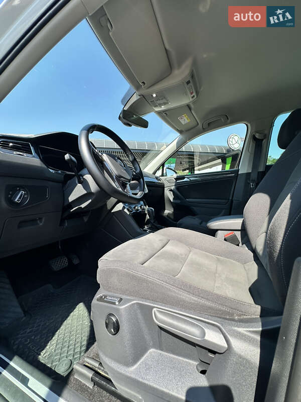 Внедорожник / Кроссовер Volkswagen Tiguan 2020 в Одессе