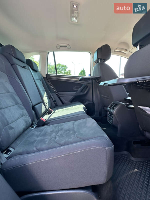 Внедорожник / Кроссовер Volkswagen Tiguan 2020 в Одессе