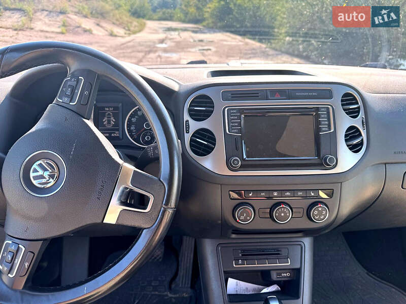 Внедорожник / Кроссовер Volkswagen Tiguan 2017 в Киеве