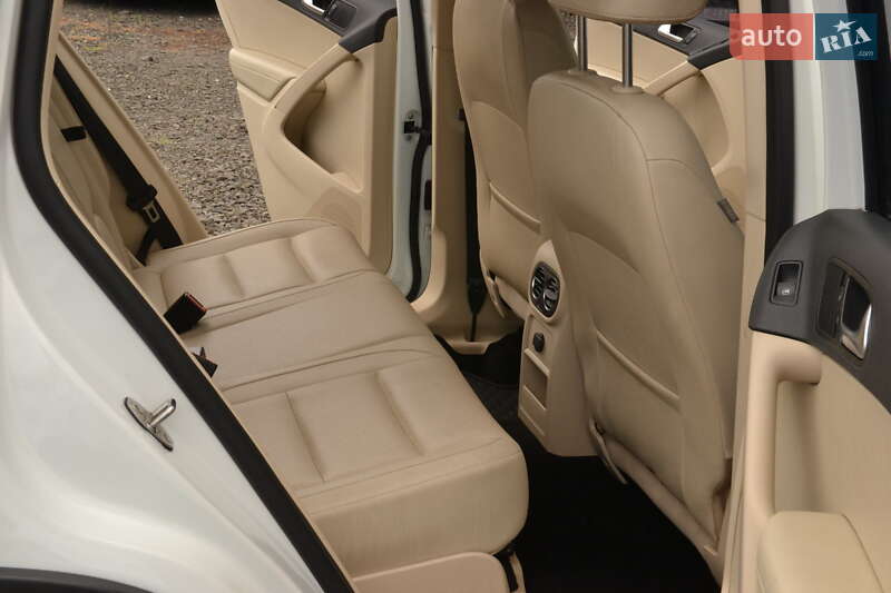 Позашляховик / Кросовер Volkswagen Tiguan 2017 в Луцьку