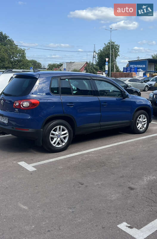 Внедорожник / Кроссовер Volkswagen Tiguan 2011 в Житомире