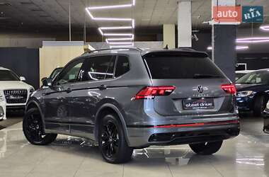 Позашляховик / Кросовер Volkswagen Tiguan 2021 в  фото 3 Позашляховик / Кросовер Volkswagen Tiguan 2021 в