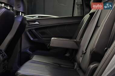 Позашляховик / Кросовер Volkswagen Tiguan 2021 в  фото 13 Позашляховик / Кросовер Volkswagen Tiguan 2021 в