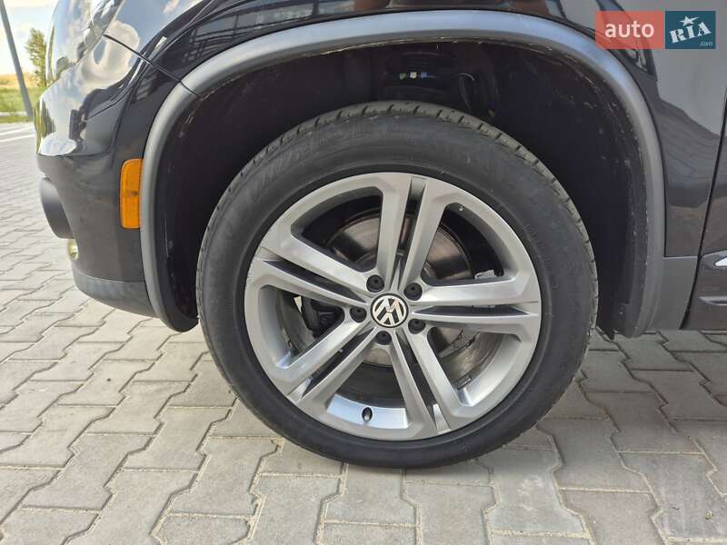 Внедорожник / Кроссовер Volkswagen Tiguan 2017 в Черкассах