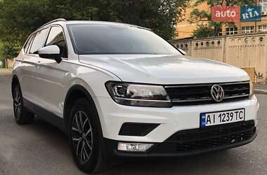 Позашляховик / Кросовер Volkswagen Tiguan 2021 в Києві
