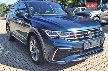 Внедорожник / Кроссовер Volkswagen Tiguan 2023 в Одессе