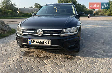 Внедорожник / Кроссовер Volkswagen Tiguan 2017 в Немирове